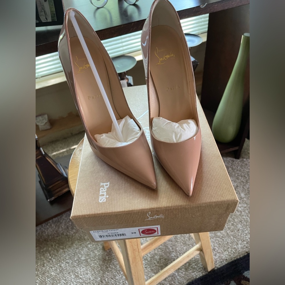 So Kate 120 Patent Nude